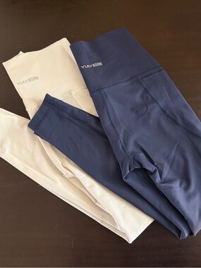 2 leggings [Yuly360] size Small Blue & White